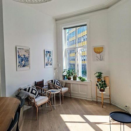 Bright And Charming Apartment From 1878 With View To The New National Museum In Oslo Luaran gambar